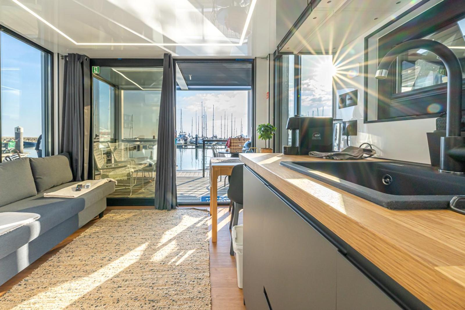 The Homeboat Company Sant'Elmo-Cagliari Exterior foto
